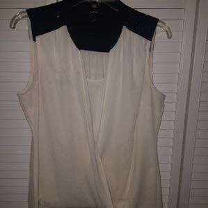 Beautiful Alfani sleeveless blouse